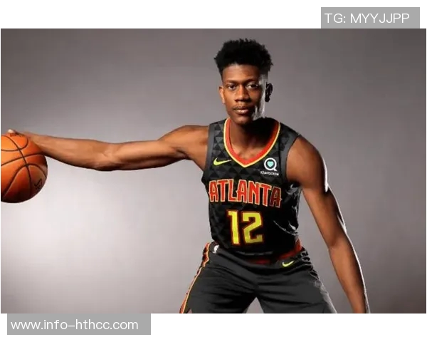 亨特全场手感冰冷七投零中仅得两分正负值惨淡创赛季新低